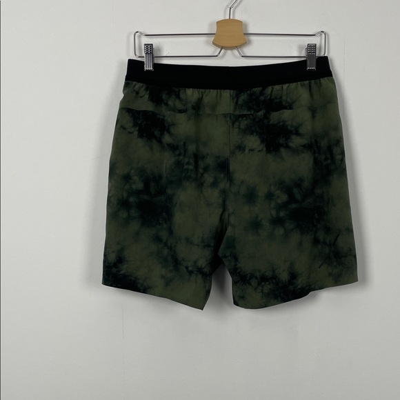 Ten Thousand Interval Athletic Gym Activewear Men's M Green Black Tie-Dye Shorts - Picture 5 of 7